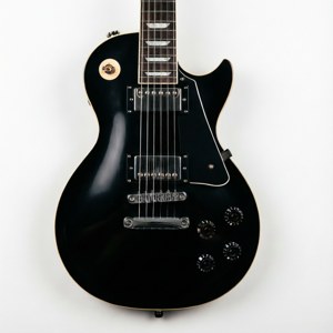 Minimal Black