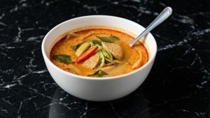 Minimalist Tom Yum Soup
