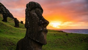Moai Statue Sunset Silhouette