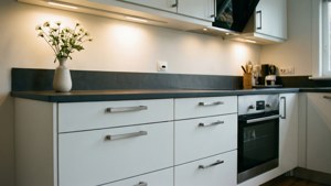 Modern IKEA Kitchen