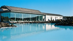 Modern Spa Contrast