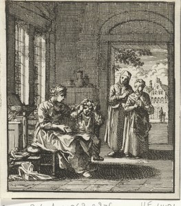 Moeder kamt de haren van haar kind