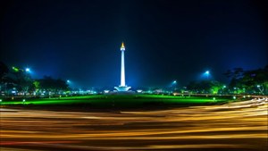 Monas Night Lights