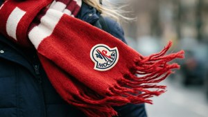 Moncler Scarf Wind Motion
