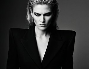 Monochrome Editoria