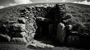 Monochrome Monument