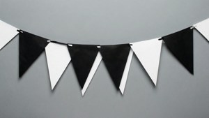 Monochrome Pennant Pattern