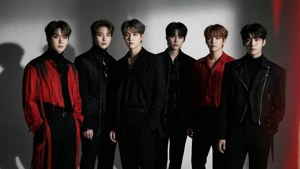 Monochrome Red iKon