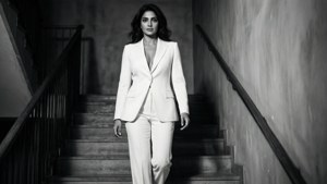 Monochrome Stairway Sonam