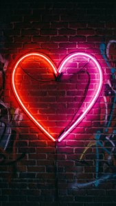 Neon Heart Graffiti