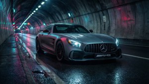 Neon Tunnel GT R