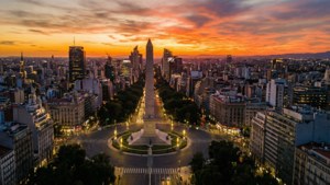 Obelisco Golden Hour
