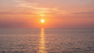 Ocean Sunset Half Sun