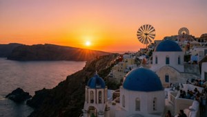 Oia Sunset Romance