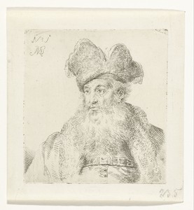 Old man with a divided fur cap