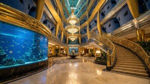 Opulent Atrium Grandeur