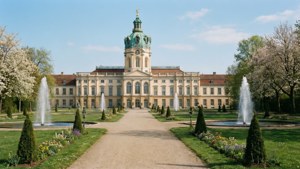 Palace in Bloom