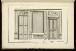Panneaux de Lambris à côté d'une Croisée et d'une porte à placard