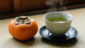 Persimmon and Green Tea