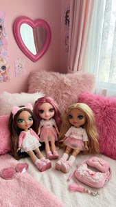 Pink Aesthetic Bratz
