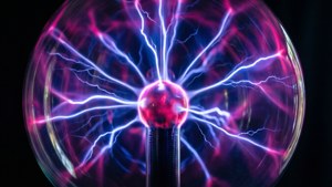 Plasma Globe Lightning