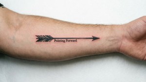 Pointing Forward Arrow