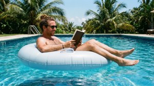 Poolside Page Turner