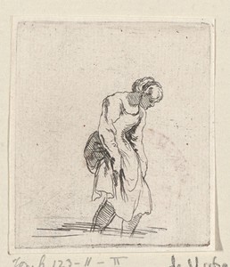 Pootjebadende vrouw