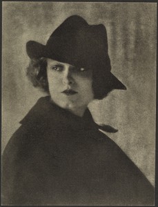 [Portrait of an Unidentified Hollywood Actress]