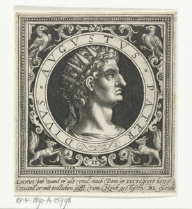 Portret van keizer Augustus op medaillon