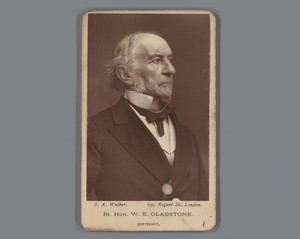 Portret van William Ewart Gladstone, reclame voor diverse bedrijven in Edinburgh