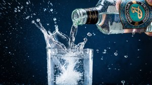 Pouring Gin Splash