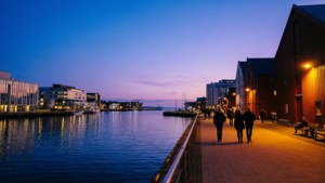 Promenade Dusk Glow