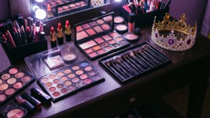 Purple Vanity Crown