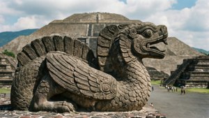 Quetzalcoatl Statue