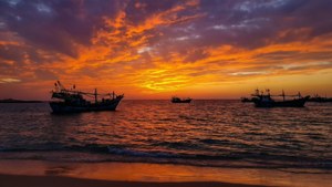 Red Sea Sunset Boats
