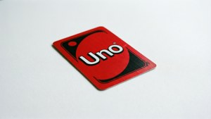 Red Uno Minimal