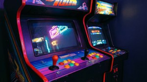Retro Arcade Neon