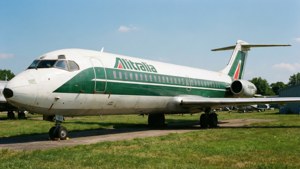 Retro DC-9