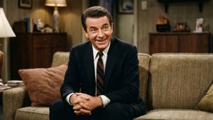 Retro TV Icon Smile