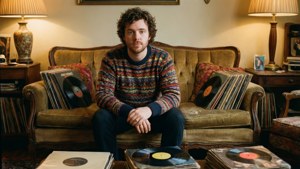 Retro Vinyl Collector