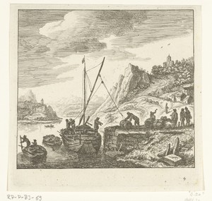 Riviergezicht met mannen die vaten op een zeilschip laden