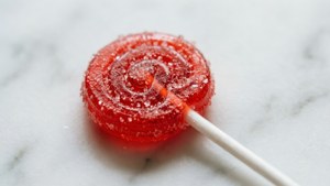 Ruby Ring Pop Macro