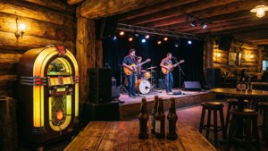 Rustic Bar Jukebox