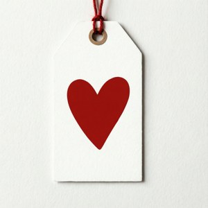 Scandi Heart Tag