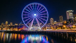 Seattle Great Wheel Night