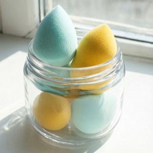 Sephora Sponges in Jar