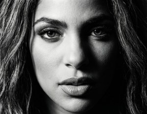 Shakira Dramatic Monochrome