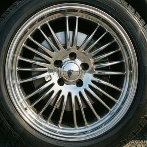 Shiny Rim Tire