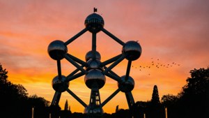 Silhouette Atomium